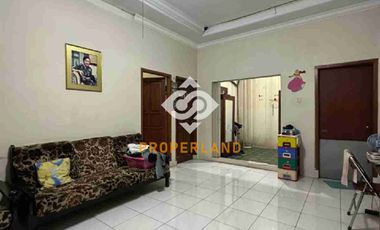 DIJUAL RUMAH LOKASI PREMIUM DEKAT PINTU TOL DALAM KOTA DI TEBET JAKARTA SELATAN