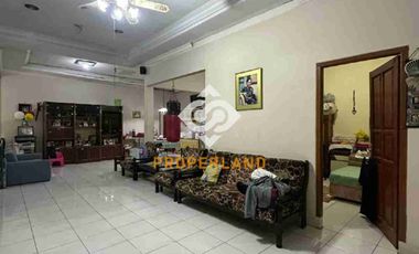 DIJUAL RUMAH LOKASI PREMIUM DEKAT PINTU TOL DALAM KOTA DI TEBET JAKARTA SELATAN