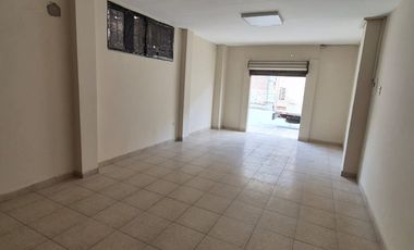 Local Comercial en Alquiler en Ciudadela Simón Bolívar, 1 Baño, Norte de Guayaquil.