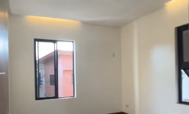 Single-Detached Houses and Lots in Alabang