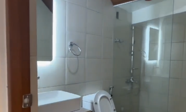 Single-Detached Houses and Lots in Alabang