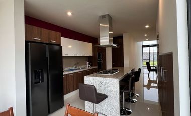 RENTA DE CASA EN EL BOSQUE COWNTRY CLUB ZONA NORTE