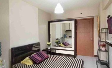 Disewakan satu unit studio di apartemen cinere resort, lantai rendah view kolam renang, 1 km pintu TOL Brigif, strategis
