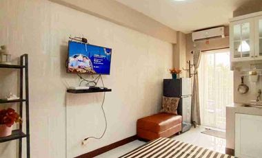 Disewakan satu unit studio di apartemen cinere resort, lantai rendah view kolam renang, 1 km pintu TOL Brigif, strategis