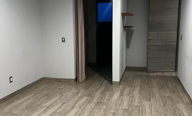 RENTA DE CASA EN EL BOSQUE CON ALBERCA ZONA VIP  ZONA NORTE