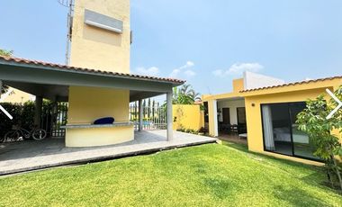 BONITA CASA EN VENTA EN CLUB RESIDENCIAL PARAISO JIUTEPEC