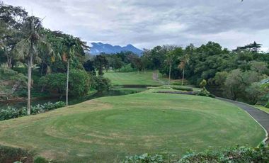 Kavling Nempel Lapangan Golf dan View Gunung di Rancamaya Bogor