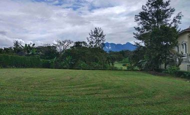 Kavling Nempel Lapangan Golf dan View Gunung di Rancamaya Bogor