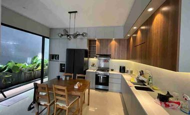 Disewakan Rumah Residence One BSD furnish modern siap huni