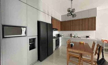 Disewakan Rumah Residence One BSD furnish modern siap huni
