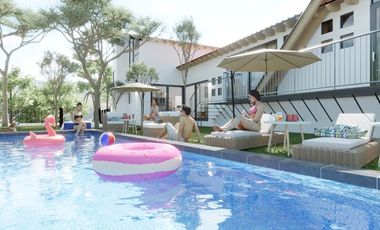 Gladiola 44 un Nivel con Alberca, Jacuzzi y Amplio Jardín, Muy Cerca del Acceso, con Diseño Único.