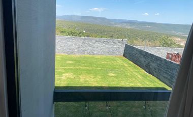 VENTA DE CASA EN EL BOSQUE EN ZONA NORTE