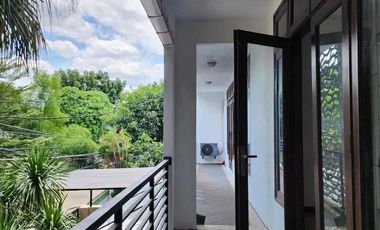 Dijual Rumah  Dua Lantai Di Pejaten Indah
Kalibata Pancoran 
Jakarta Selatan