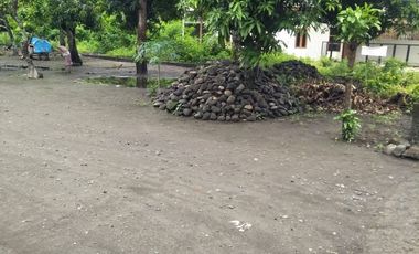 Jual Rumah Luas di Jalan Solo-Jogja 1 Menit Pasar Taji Klaten