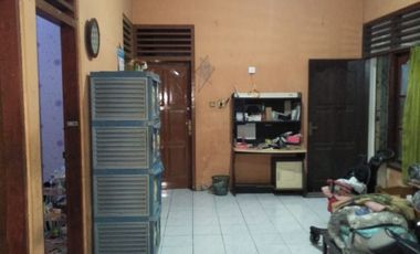 Jual Rumah Luas di Jalan Solo-Jogja 1 Menit Pasar Taji Klaten