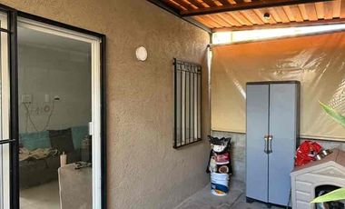 casa en venta en privada con alberca en pachuca