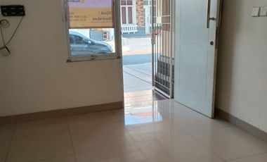 Dijual Cepat Rumah Cluster La Seine JGC