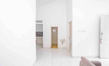 Rumah Cluster Siap Huni LT84 – Plafon Tinggi – 10 Menit Tol Cijago – Security 24 Jam CCTV.