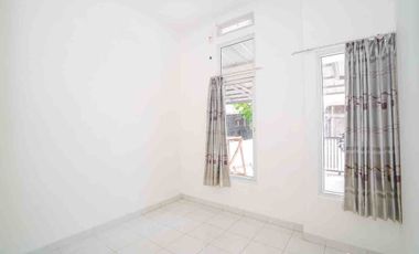 Rumah Cluster Siap Huni LT84 – Plafon Tinggi – 10 Menit Tol Cijago – Security 24 Jam CCTV.