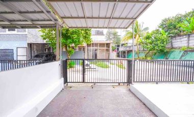 Rumah Cluster Siap Huni LT84 – Plafon Tinggi – 10 Menit Tol Cijago – Security 24 Jam CCTV.