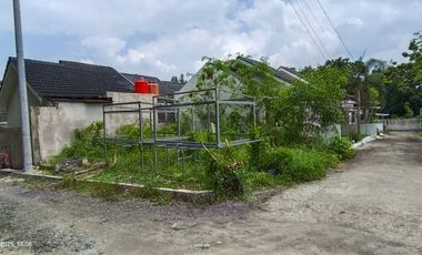 Kavling Pecah Unit Hook di Jalan Donotirto Bangunjiwo 5 Menit Kampus UMY