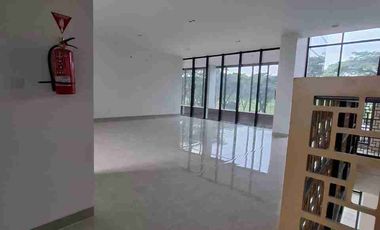 SEWA Ruko/Kantor Gandeng Capital Cove Business Loft BSD City 5 Lantai Siap Huni 925 Jt/Thn Nego