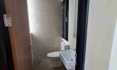 SEWA Ruko/Kantor Gandeng Capital Cove Business Loft BSD City 5 Lantai Siap Huni 925 Jt/Thn Nego