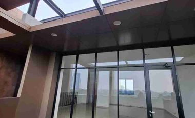 SEWA Ruko/Kantor Gandeng Capital Cove Business Loft BSD City 5 Lantai Siap Huni 925 Jt/Thn Nego