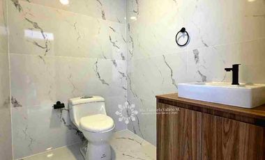 SE VENDE - ESPECTACULAR CASA, POR ESTRENAR, EN AV. ORDOÑEZ LASSO.