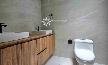 SE VENDE - ESPECTACULAR CASA, POR ESTRENAR, EN AV. ORDOÑEZ LASSO.