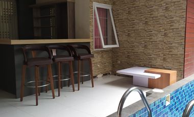Jual Rumah ada PRIVATE POOL KOLAM RENANG tanah LUAS MURAH di setraduta setra duta Pasteur Bandung