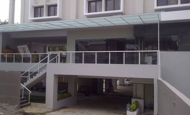 kostel (kos dan hotel) 100 kamar dekat sekali kampus UNPAR Bandung - bisnis sehat