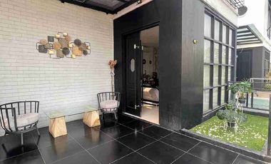Rumah sejuk 3 Lantai Full Furnish Cluster Ekslusif dengan Kolam Renang dan View Spektakuler Pegunungan BNR