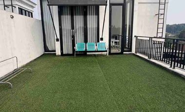 Rumah sejuk 3 Lantai Full Furnish Cluster Ekslusif dengan Kolam Renang dan View Spektakuler Pegunungan BNR