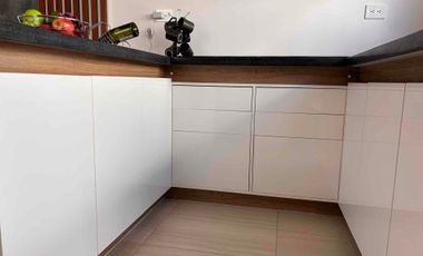 CASA POR ESTRENAR SECTOR MUSEO SOLAR SAN ANTONIO DE PICHINCHA DE OPORTUNIDAD