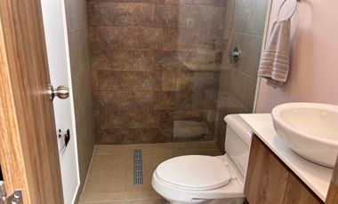 CASA POR ESTRENAR SECTOR MUSEO SOLAR SAN ANTONIO DE PICHINCHA DE OPORTUNIDAD