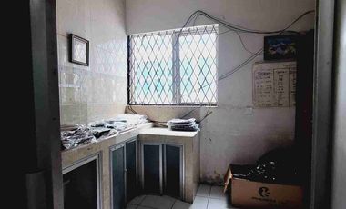 Dijual  3 Ruko Gandeng,  4 lantai