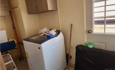 CASA TOTALMENTE AMUEBLADA EN QUINTA COLONIAL