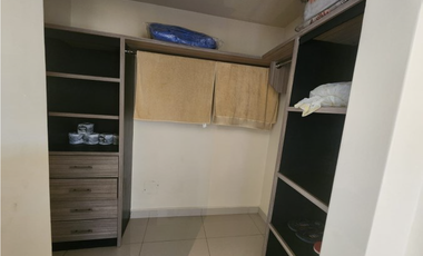 CASA TOTALMENTE AMUEBLADA EN QUINTA COLONIAL