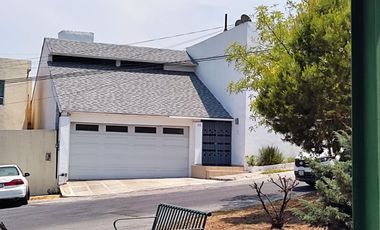 EXCELENTE UBICACION EN CUMBRES 5to Sector