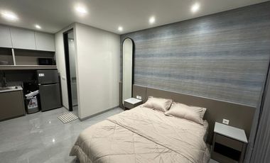 Affordable House Rental in Royal Residence Near Citraland Surabaya West Per Day Short Monthly Yearly Cheap Apartment Flat Condo Room Hotel Under 5jt