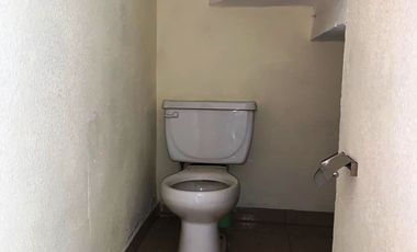 Casa de 3 niveles en Los Héroes Ixtapaluca, 4 rec., acepto créditos