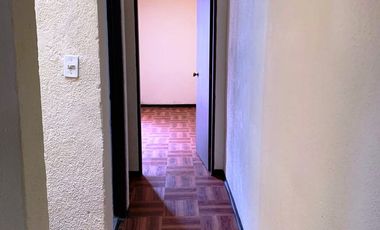 Casa de 3 niveles en Los Héroes Ixtapaluca, 4 rec., acepto créditos