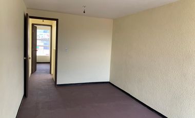 Casa de 3 niveles en Los Héroes Ixtapaluca, 4 rec., acepto créditos