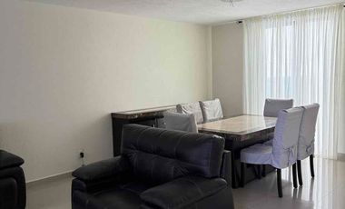 CASA AMUEBLADA EN RENTA