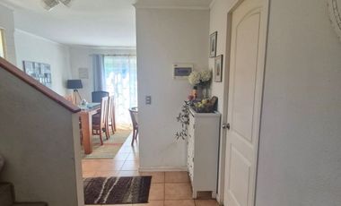 SE VENDE HERMOSA CASA BOSQUES DE CURAUMA