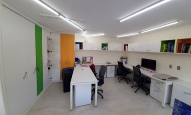 OPORTUNIDAD LIRA UC 133 m2 4 estacionamientos 2 bodegas