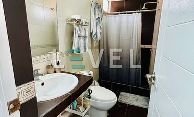 Venta departamento en límite la Molina con Ate