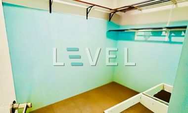 Venta departamento en límite la Molina con Ate