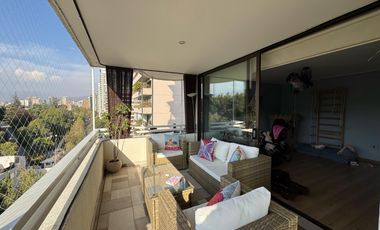 Se vende DEPARTAMENTO 4 habitaciones, 3 baños - Jardín - Piscina excelente ubicación PRESIDENTE RIESCO, Las Condes, Chile